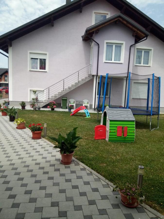 Apartman Karmen Gospić Εξωτερικό φωτογραφία